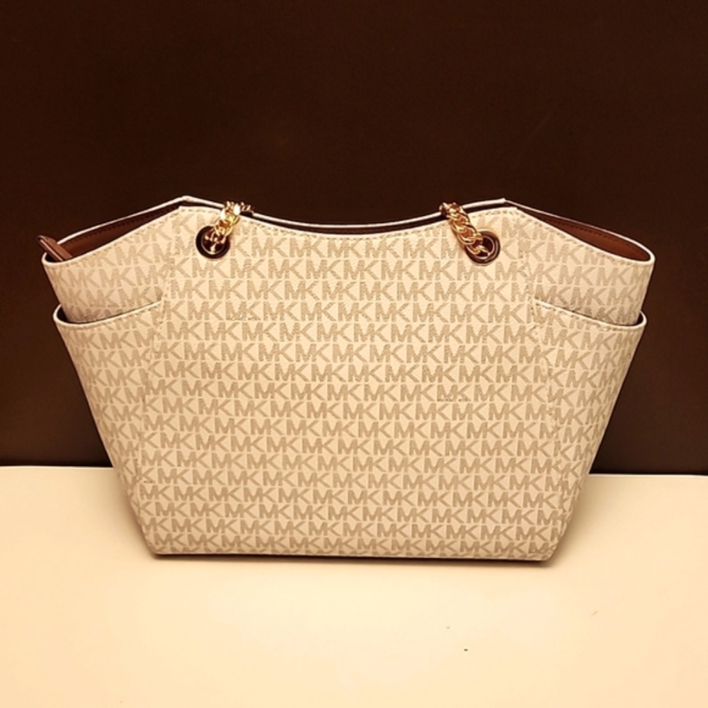 [SOLD]Michael Kors Jet Set Travel Large Chain Shoulder Tote Bag - Picture 3 of 13